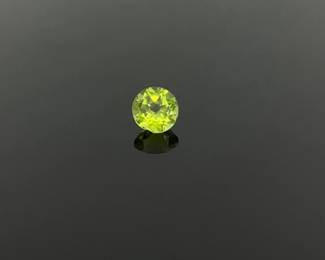 Peridot Round Cut Gemstone