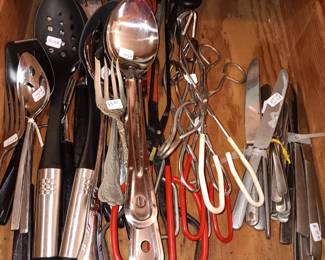 kitchen utensils