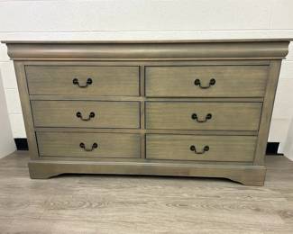 Antique Gray Finish Wooden Chest Of Drawers