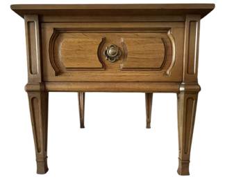 Vintage Thomasville End Table 
