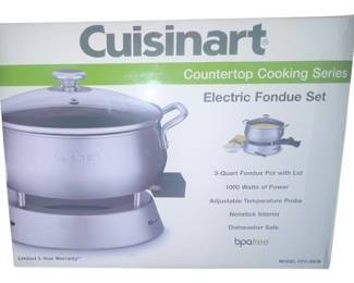 Cuisinart 3Qt Electric Fondue Set. 