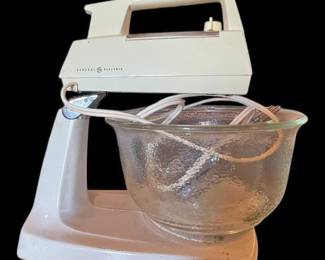 Vintage General Electric Mixer 