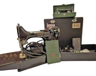 Vintage Singer Portable Sewing Machine 