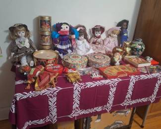 Vintage Dolls, Tins and Game