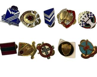 Military Pins Enameled Checkmate Sustineo Coactum Ordnance Rock Marines 