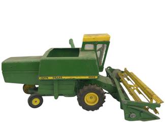 ERTL John Deere 6600 Combine Tractor Toy