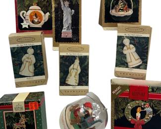 Hallmark Ornaments Motion Statue of Liberty Lights Magi & More