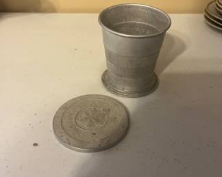 Aluminum collapsible cup