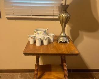 Antique Parlor table, table lamps and unique Lemonaid set