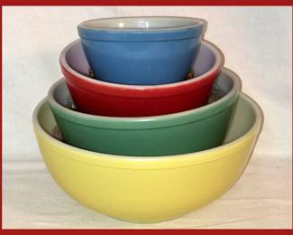 Primary Colors Vintage Pyrex MIxing Bowls