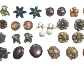 Vintage Clip On Earrings 