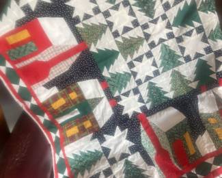 Small Christmas quilt