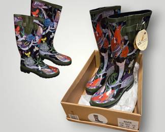 Sak Roots Rain Boots Size 8