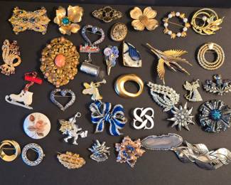 Vintage Brooches
