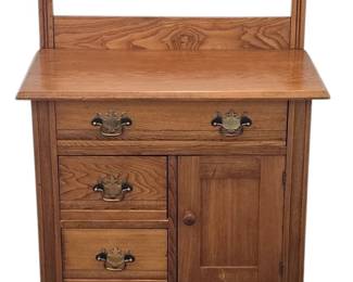 Vintage Oak Childs Washstand