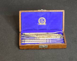 HMQ Nut Cracker with Picks