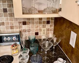 Demitasse
Variety of Glasses