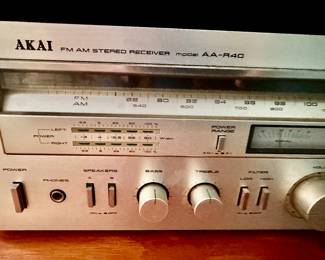 AKAI Stereo Receiver