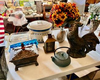 Potpourri of accessories