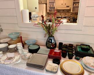 Variety of Decorative Didhes