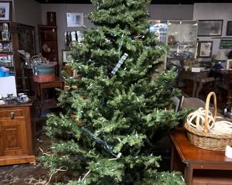 Nice Ful Christmas Tree 