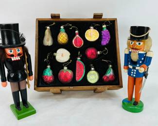 Thomas Pacconi Ornaments
