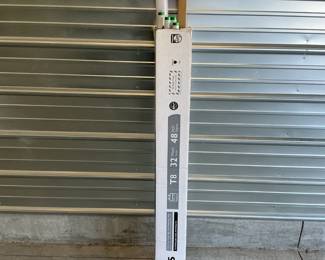 48" Fluorescent Bulbs