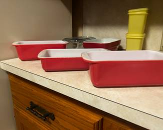 2 Pyrex Pink Flamingo Baking Dishes