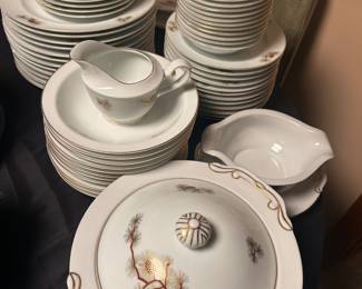 Fukagawa Arita Pine Cone Set of China