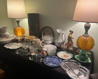 Mid-Century Vintage Lamps and Collectibles