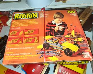 RIVITON BUILDING SET