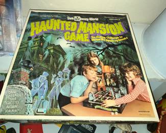 RARE - DISNEY HAUNTED MANSION GAME