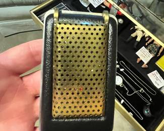 STAR TREK COMMUNICATOR - FLIPS OPEN