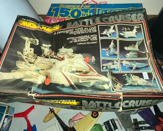 MICRONAUTS BATTLE CRUISER - BOX DAMAGED