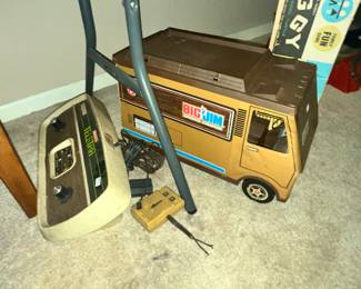 BIG JIM VAN - HAS ACCESSORIES!