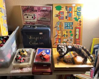 HOT WHEELS & WOODEN TRAY PUZZLES