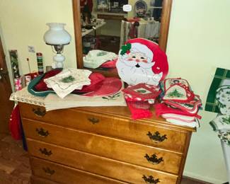 LOVELY SOLID MAPLE DRESSER & MIRROR