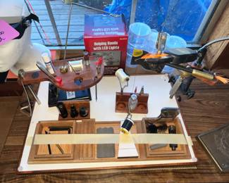 REGAL FLY-TYING SET - LOTS OF PIECES