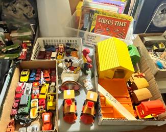 MATCHBOX CARS AND TRAIN SET
