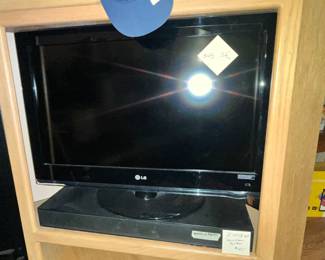 LG FLAT SCREEN TV & ZVOX SOUND BAR w/ REMOTES