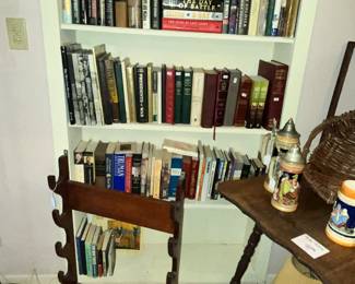 GUN RACK, LOTS OF BOOKS