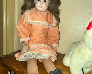 ARMAND MARSEILLE DOLL FROM GERMANY "FLORADORA"