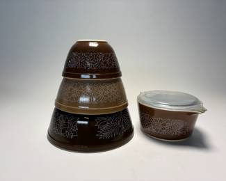 Pyrex Woodlands Bowls and Casserole Dish