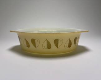 Pyrex Golden Hearts Casserole Dish