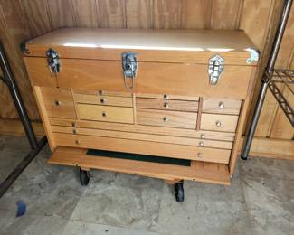 Machinist tool chest