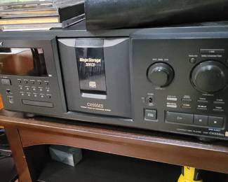 Sony multi-disc player