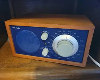 Tivoli Audio radio