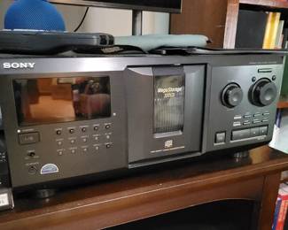 Sony multi-disc player