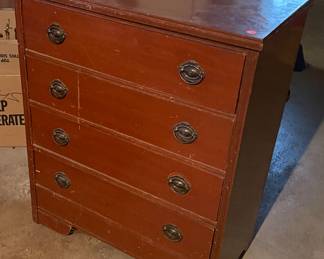 VTG Small Dresser. For Sale Now!