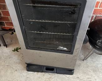 Electric smoker. Used seldom never left outdoors 